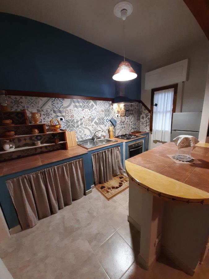 Appartamento casa Guanita Uzzano Esterno foto