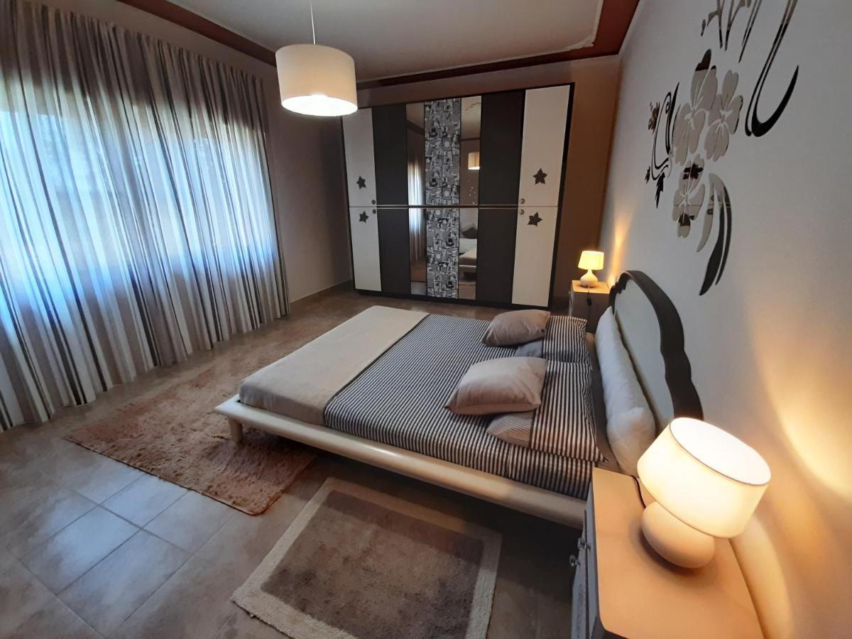 Appartamento casa Guanita Uzzano Esterno foto